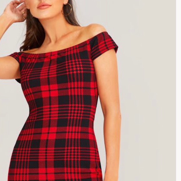 Latest collections women's red and black dresses - Picture 6 of 9